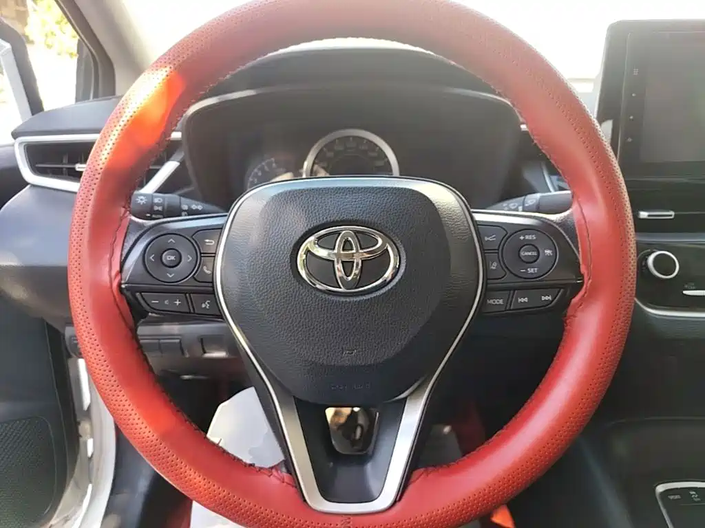 Toyota Corolla — миниатюра 11