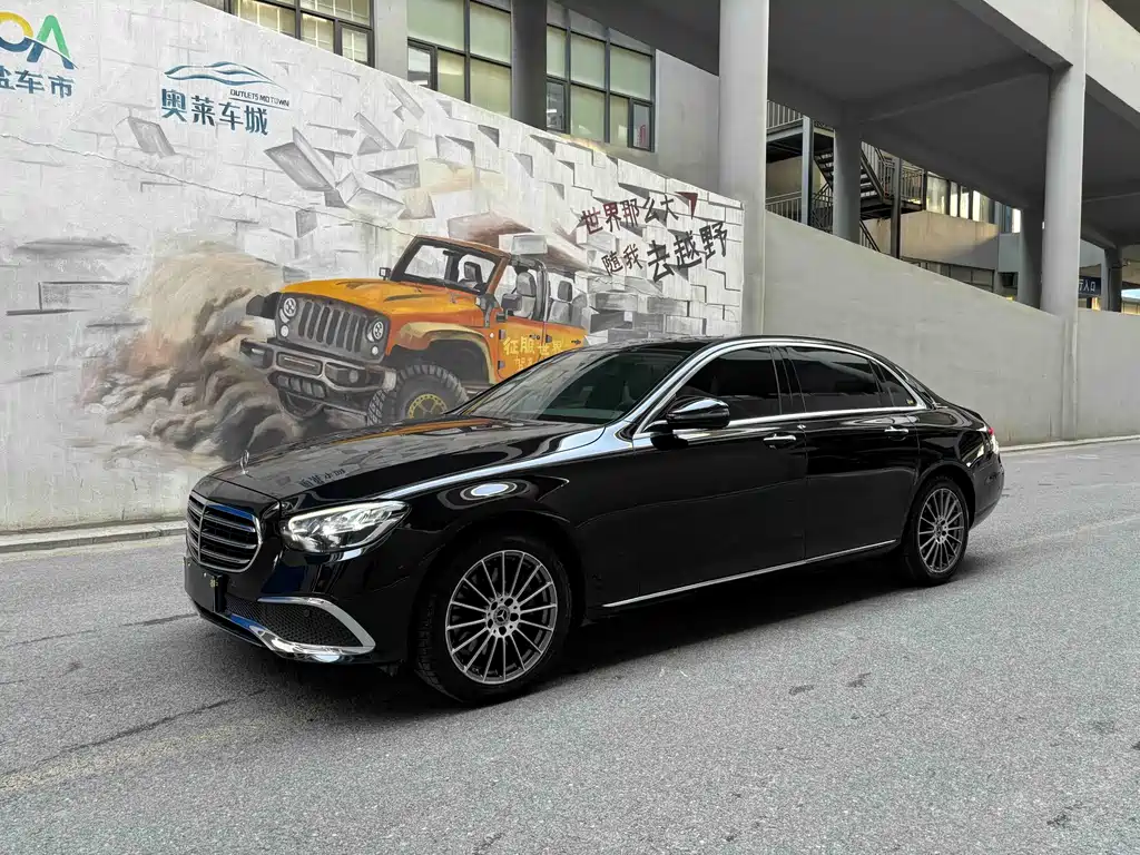 Mercedes-Benz E-Class 2021