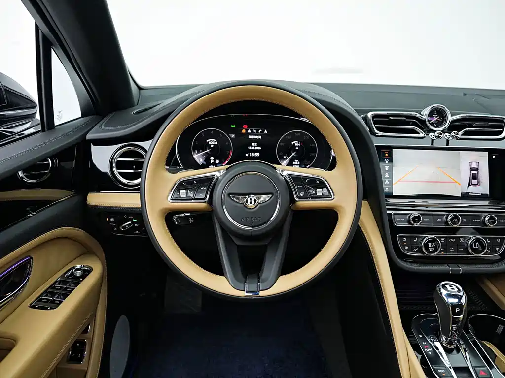 Bentley Bentayga — миниатюра 12