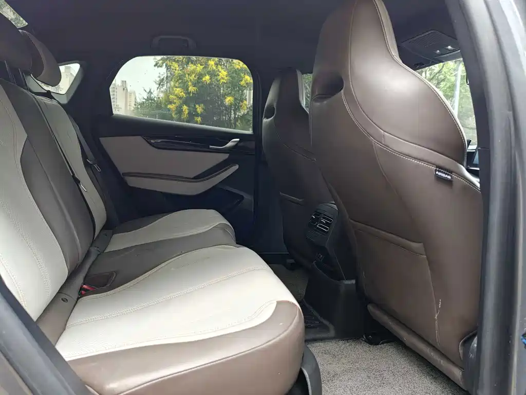 BYD Qin PLUS — миниатюра 10