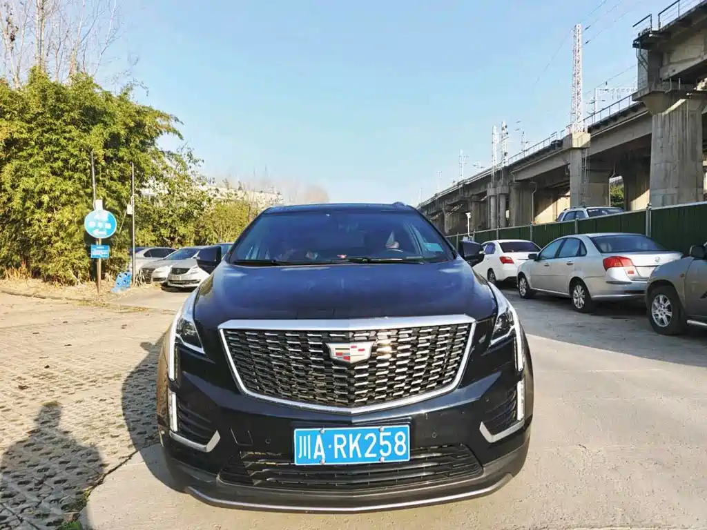 CADILLAC XT5