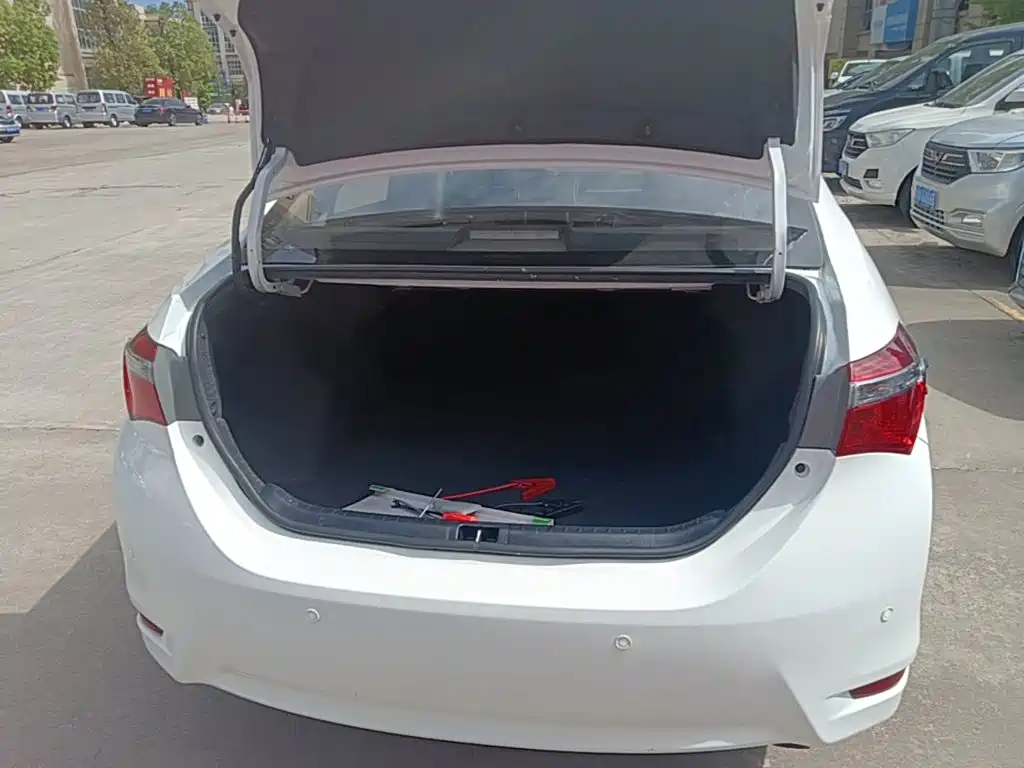 Toyota Corolla — миниатюра 19