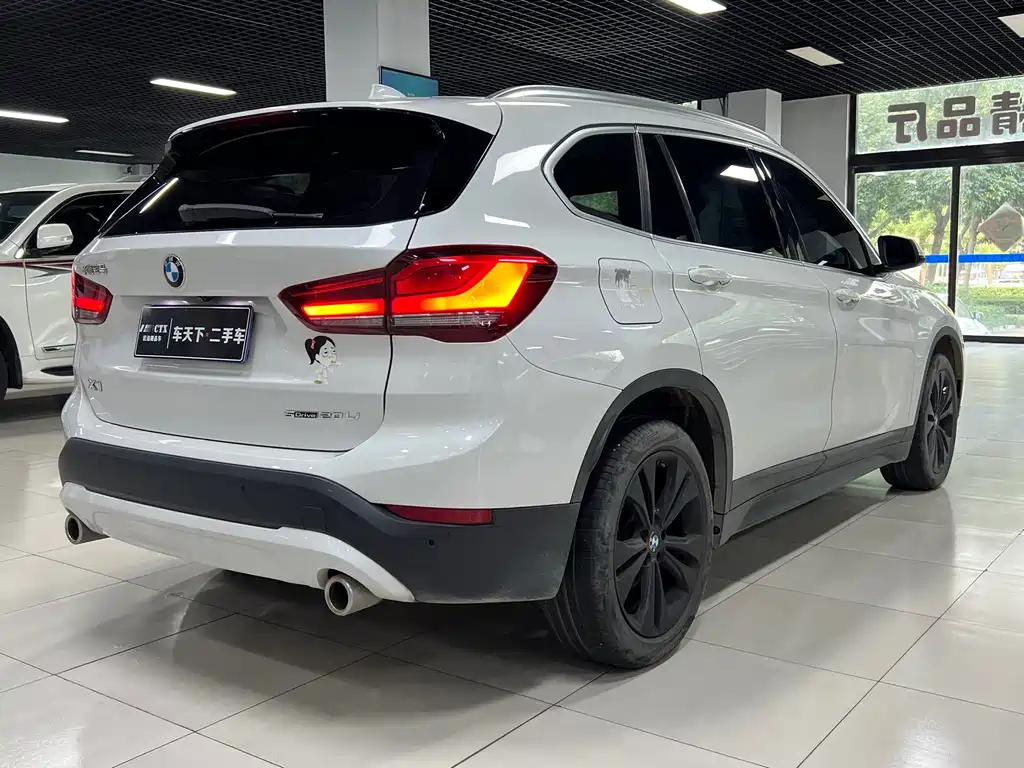 BMW X1 — миниатюра 6