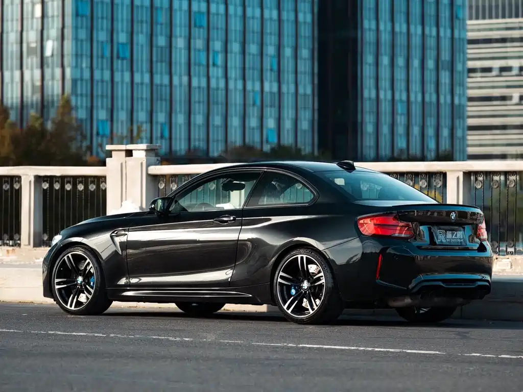 BMW M2 — миниатюра 4