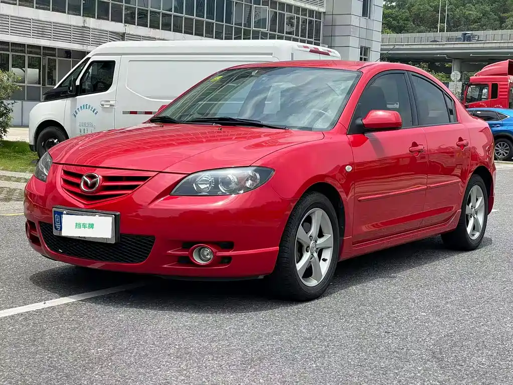 Купить Mazda 3