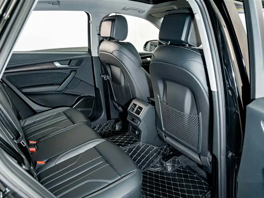 Audi Q5L — миниатюра 22