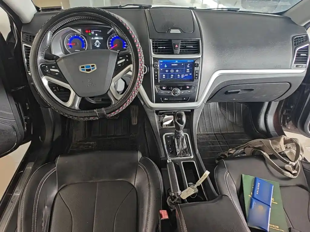 Geely Emgrand — миниатюра 10