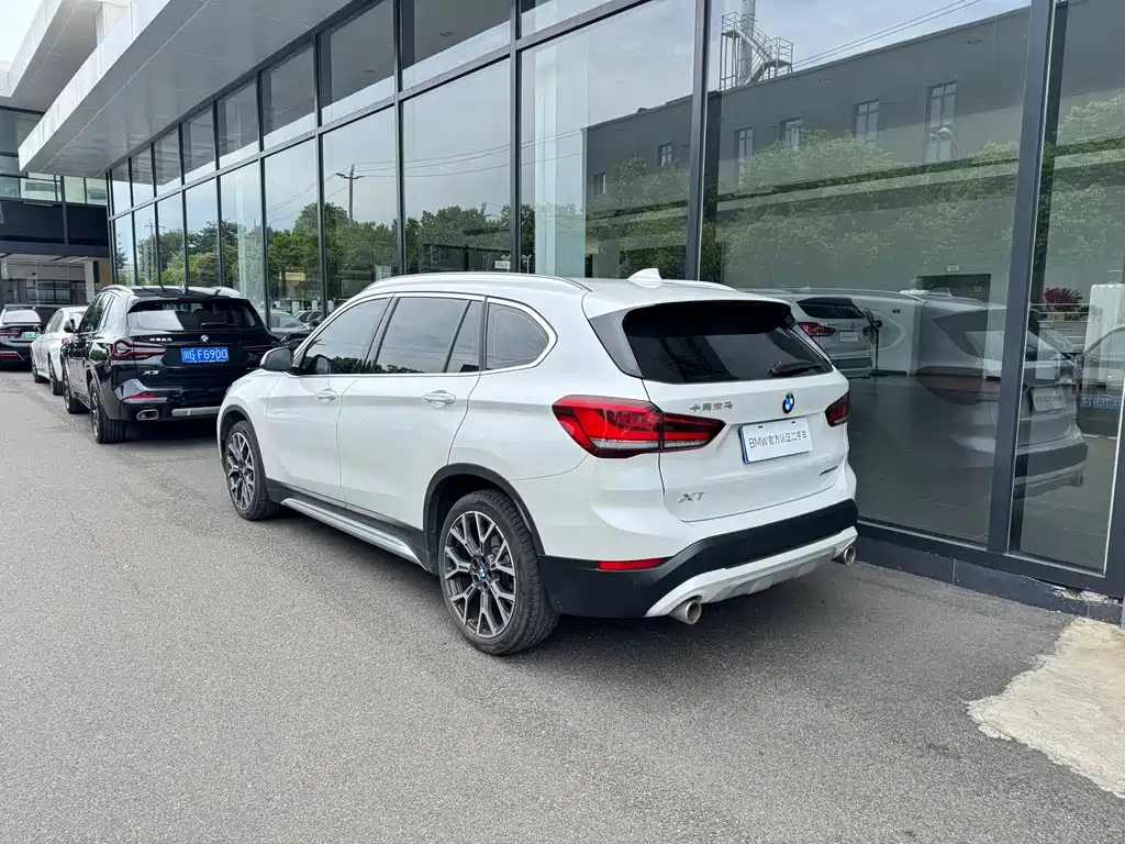 BMW X1 — миниатюра 5