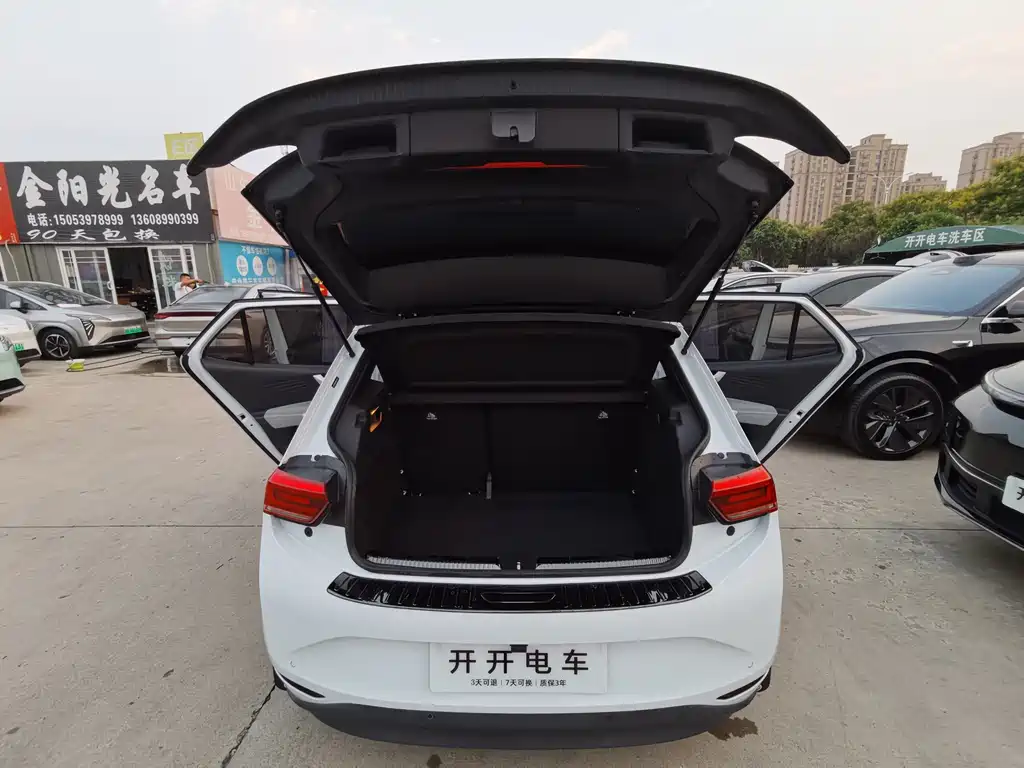 Volkswagen ID.3 — миниатюра 9