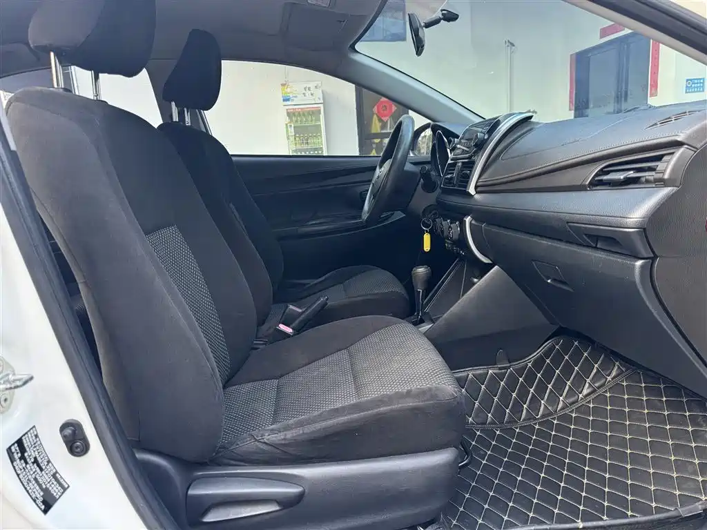 Toyota Vios — миниатюра 7