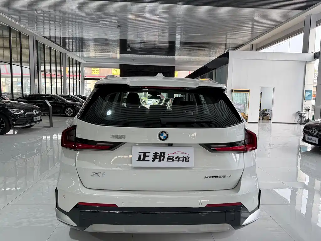 BMW X1 2025 sDrive25Li X