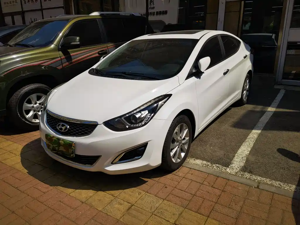 Hyundai Elantra Langdong 2017