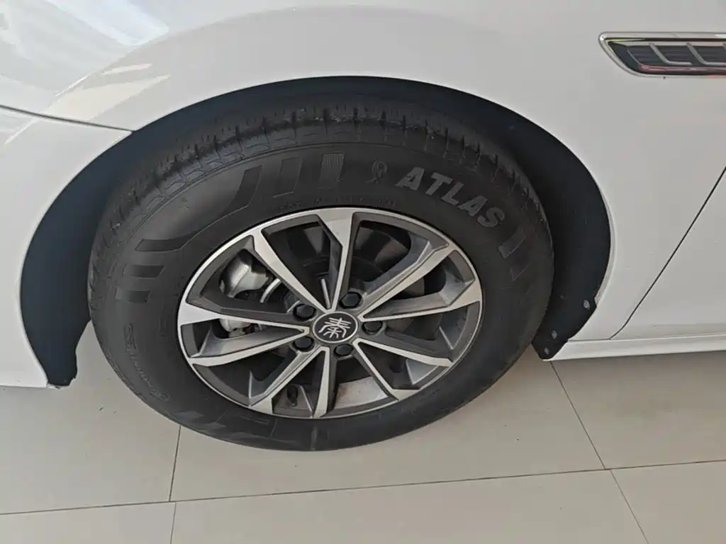 BYD Qin PLUS — миниатюра 23