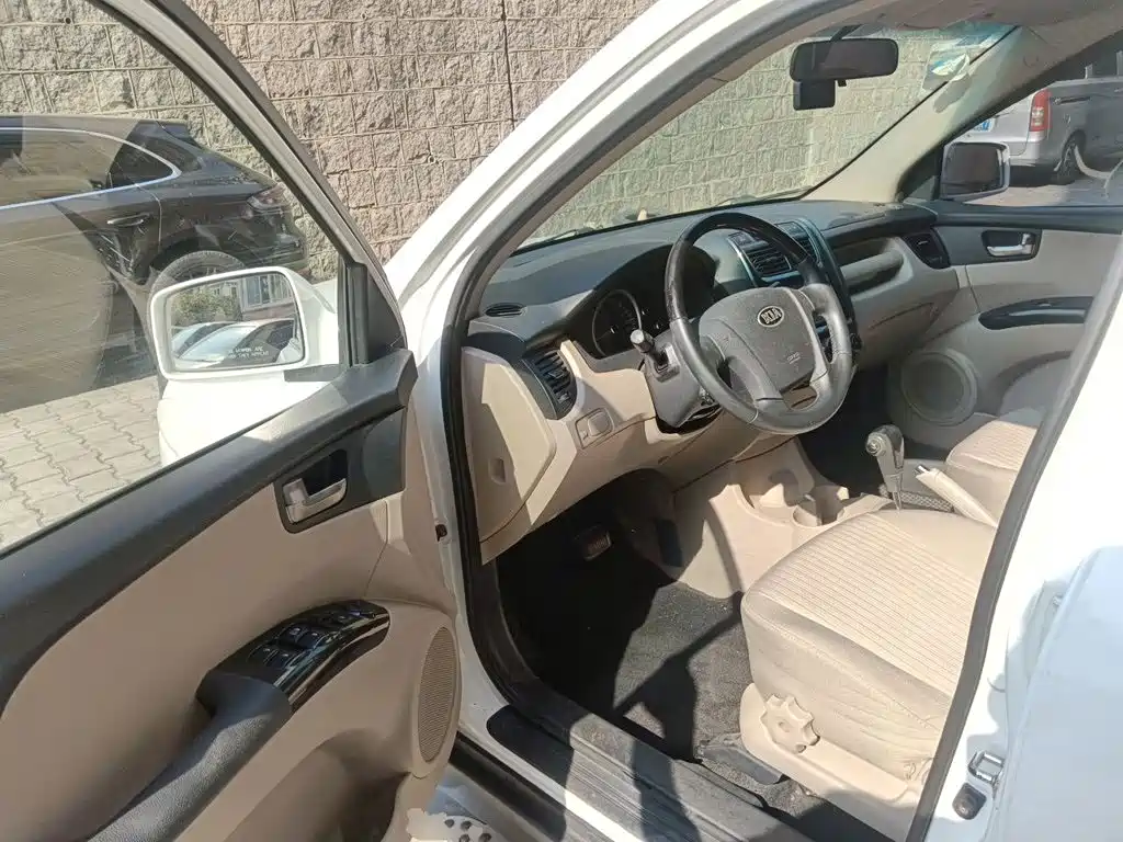 Kia Sportage — миниатюра 12