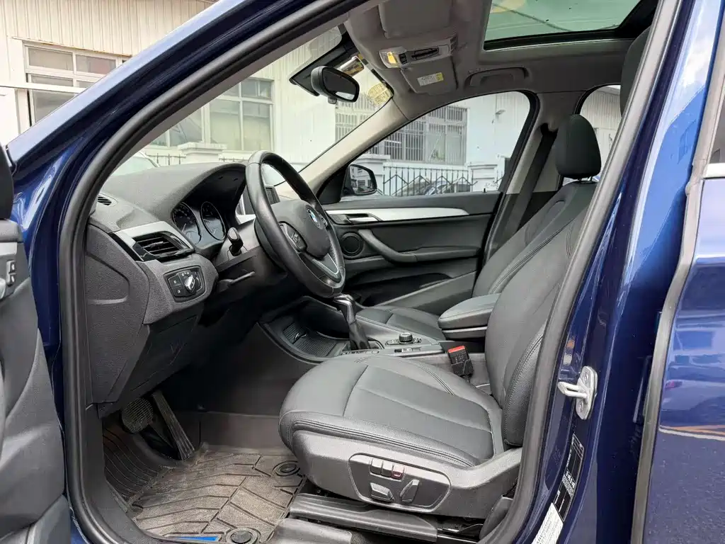 BMW X1 — миниатюра 13