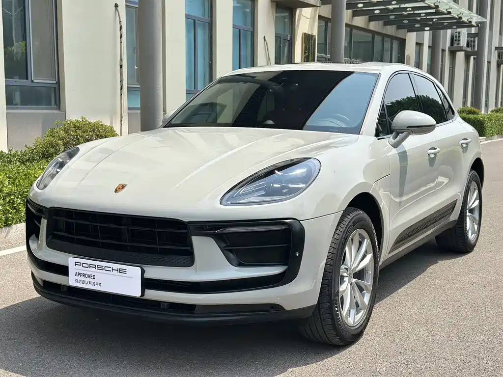 Porsche Macan 2024