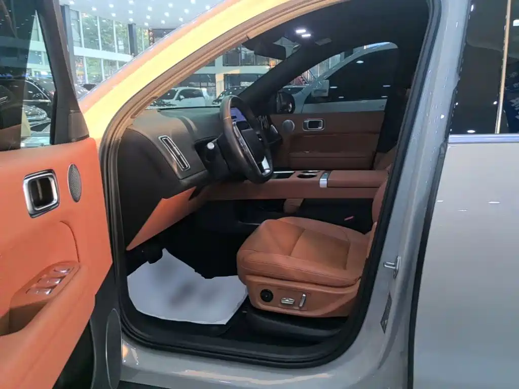 Li Auto Li L6 — миниатюра 16