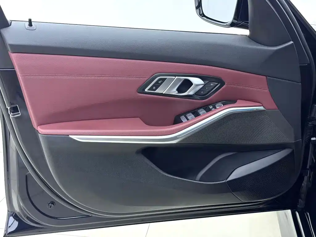 BMW i3 — миниатюра 6