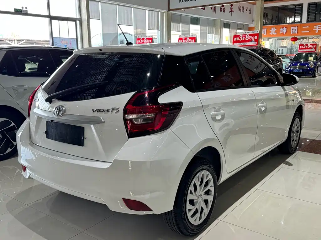 Toyota Vios FS — миниатюра 14