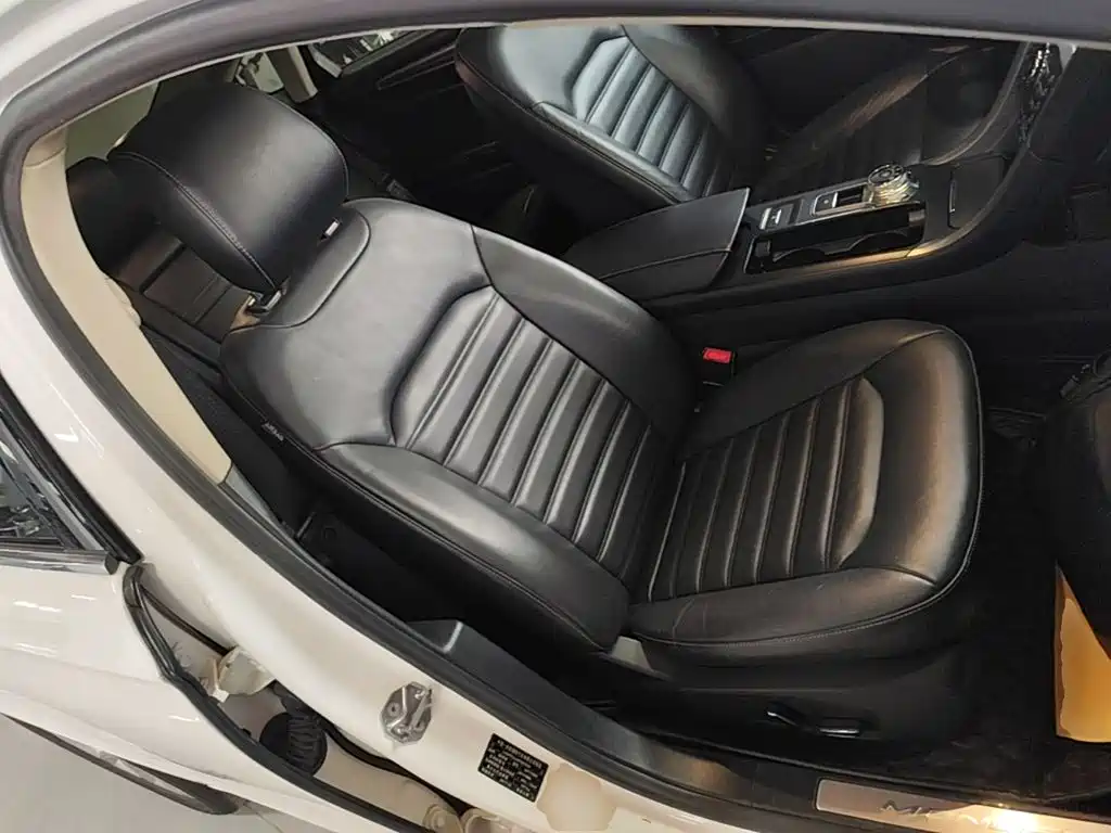 Ford Mondeo — миниатюра 25