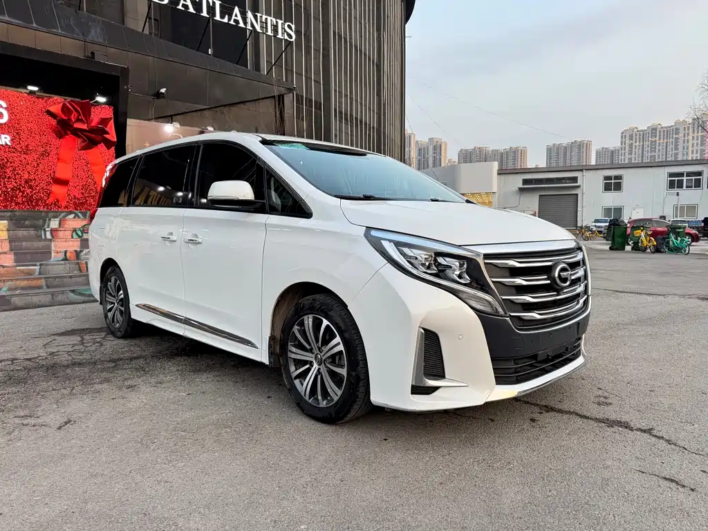 GAC TRUMPCHI M8