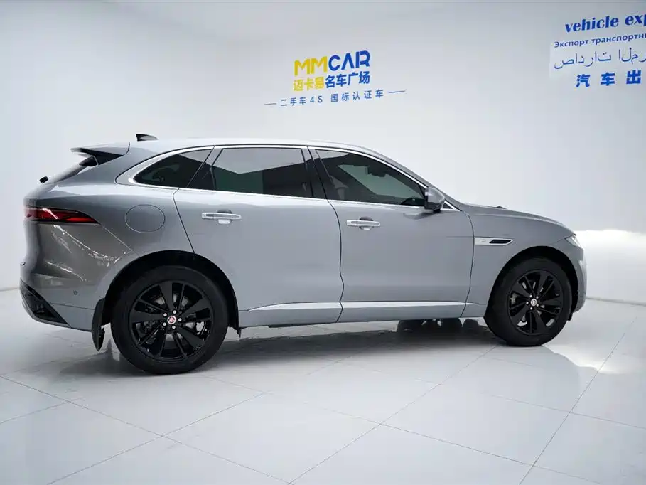 Jaguar F-Pace 2021 250PS R-Dynamic SE