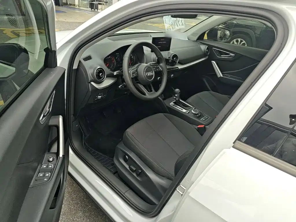 Audi Q2L — миниатюра 16