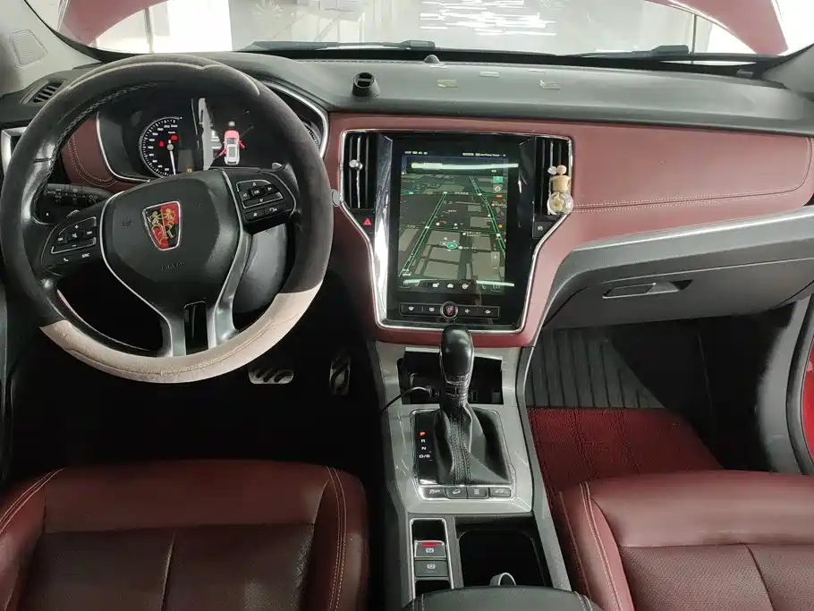 Roewe RX5 — миниатюра 12