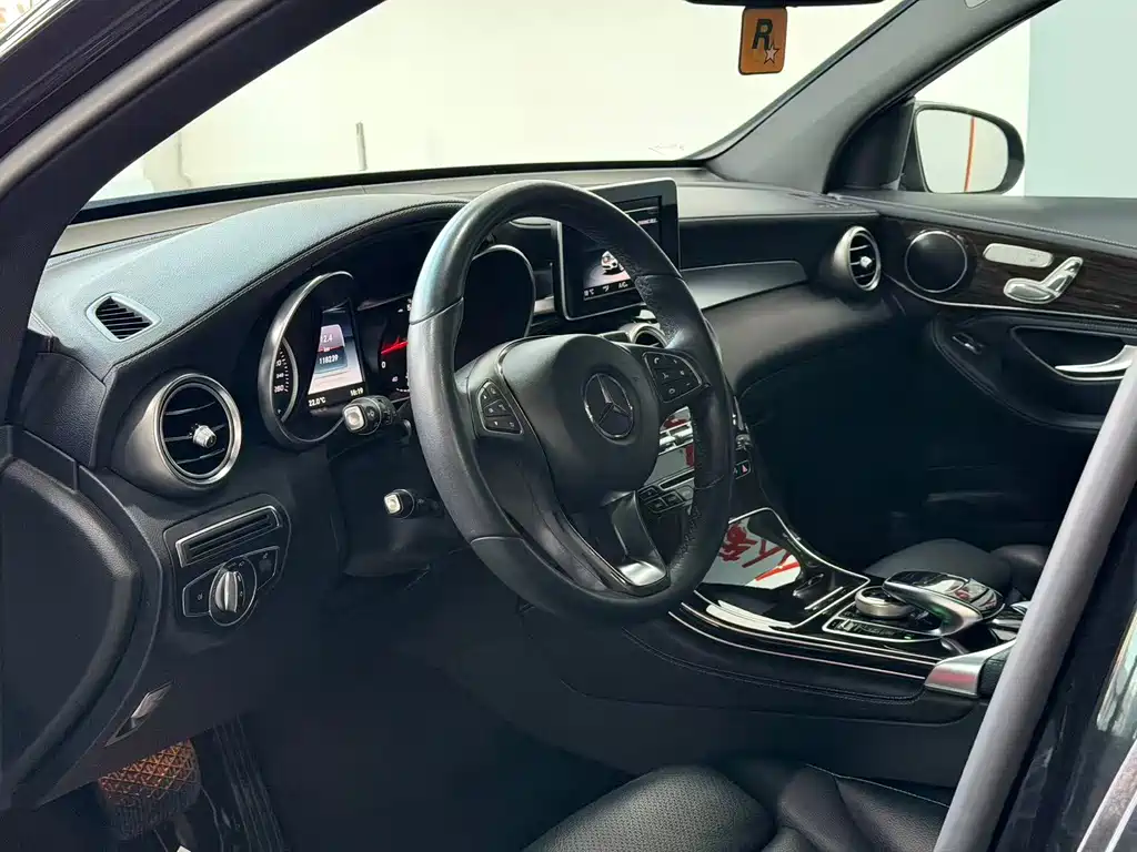 Mercedes-Benz GLC — миниатюра 28