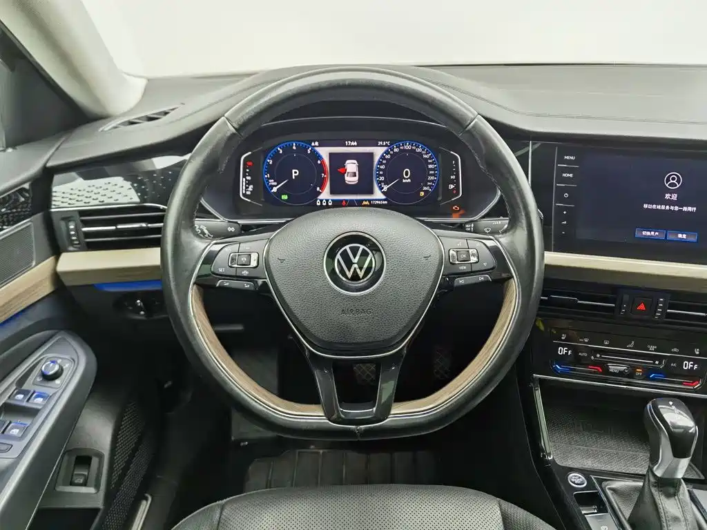 Volkswagen Passat — миниатюра 11