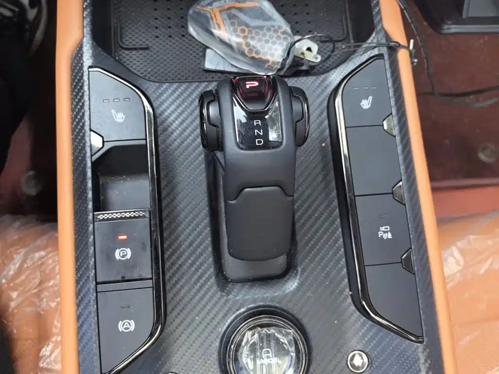 Haval Menglong New Energy — миниатюра 10