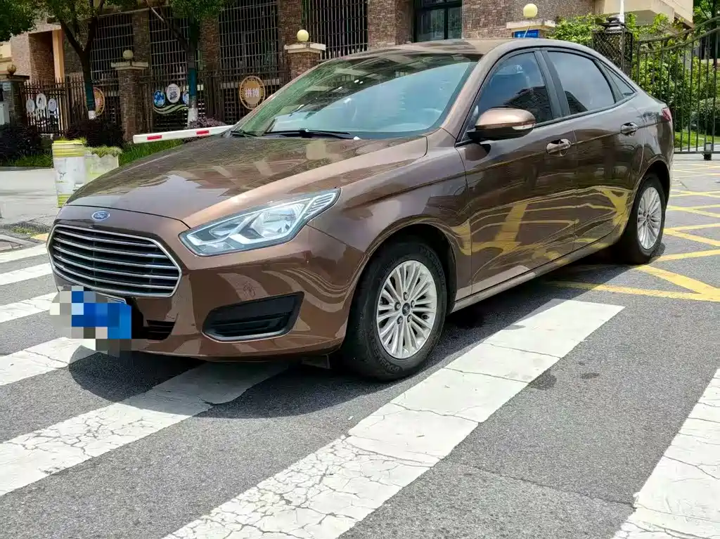 Ford Escort 2017