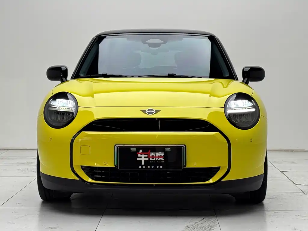 MINI MINI COOPER EV — миниатюра 2