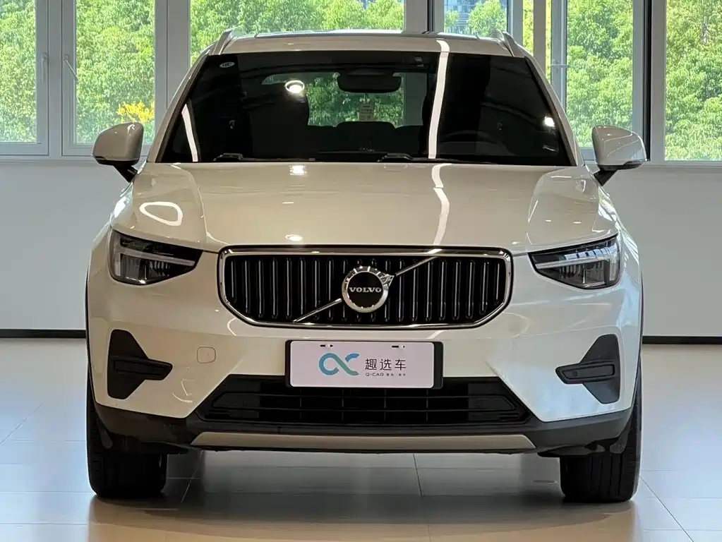Volvo XC40 — миниатюра 2