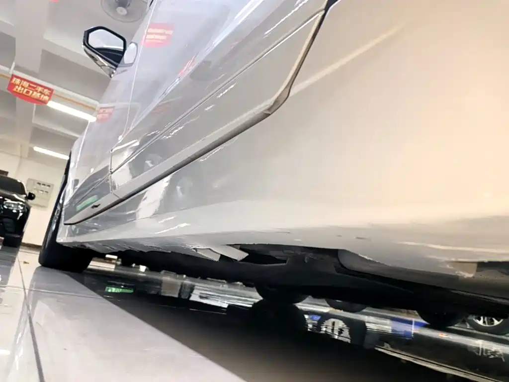 Lincoln MKZ — миниатюра 22