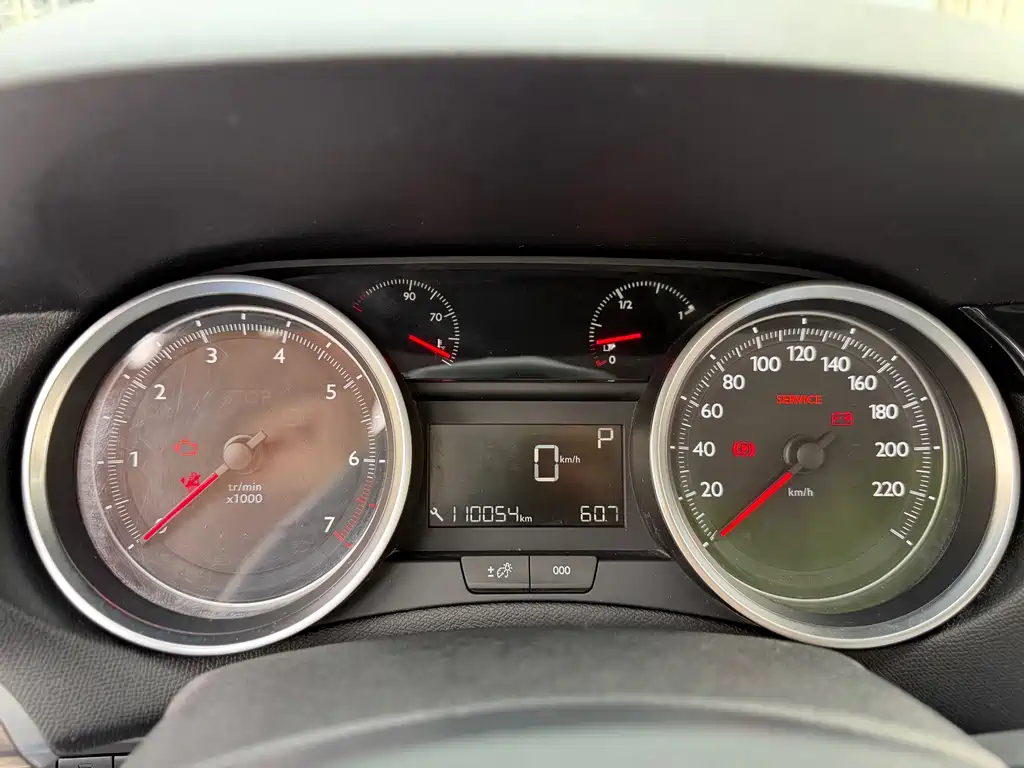 Peugeot 408 — миниатюра 19
