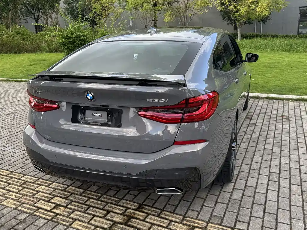 BMW 6 Series GT — миниатюра 11