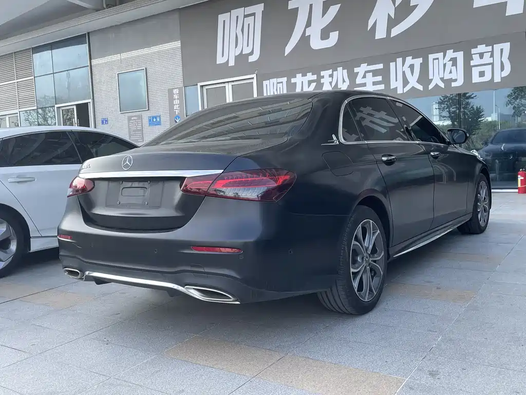 MERCEDES-BENZ E CLASS