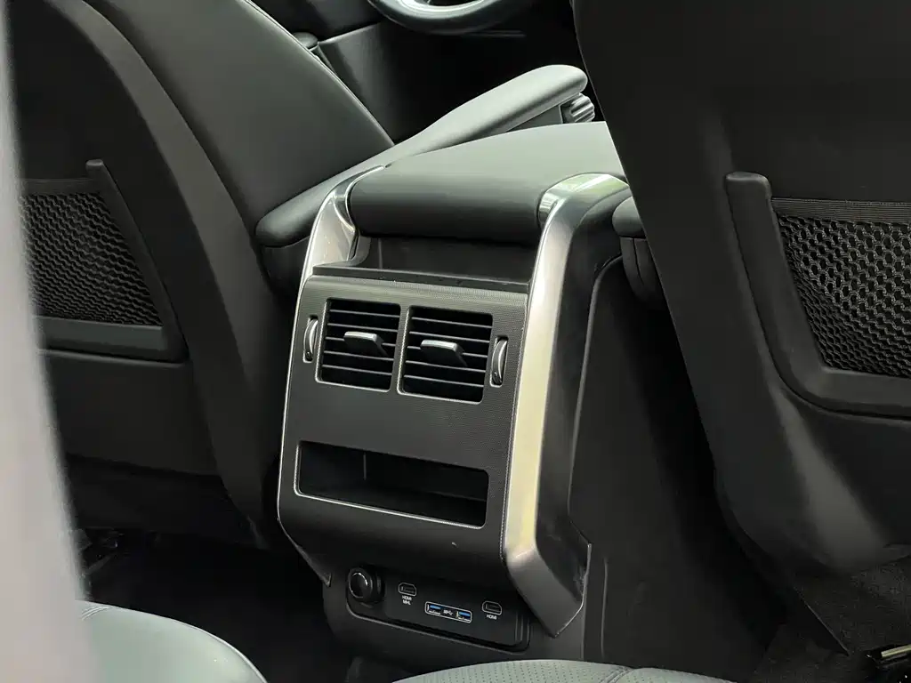 Land Rover Sport — миниатюра 18