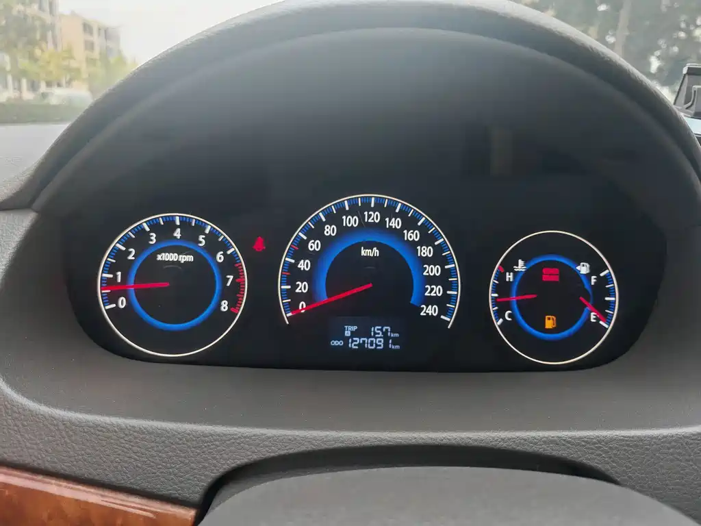 Hyundai Sonata — миниатюра 15
