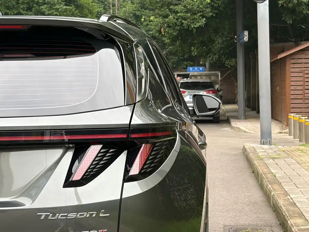 Hyundai Tucson — миниатюра 12