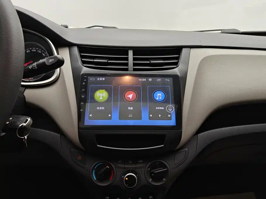 Chevrolet Sail — миниатюра 13