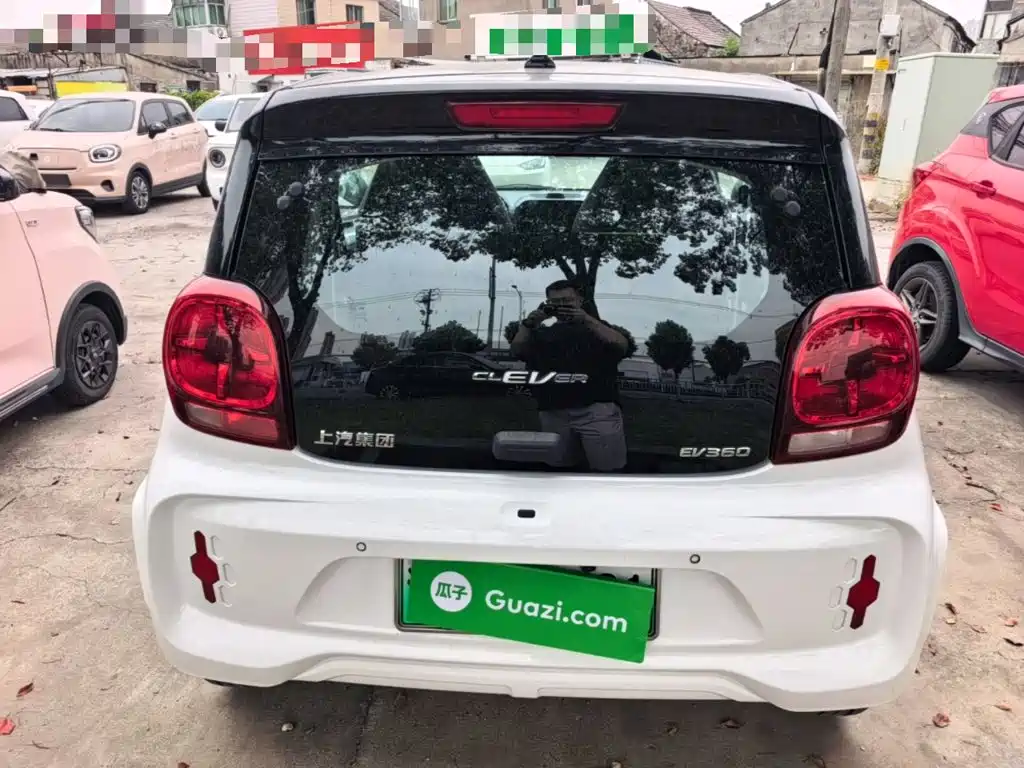 Roewe Clever — миниатюра 6