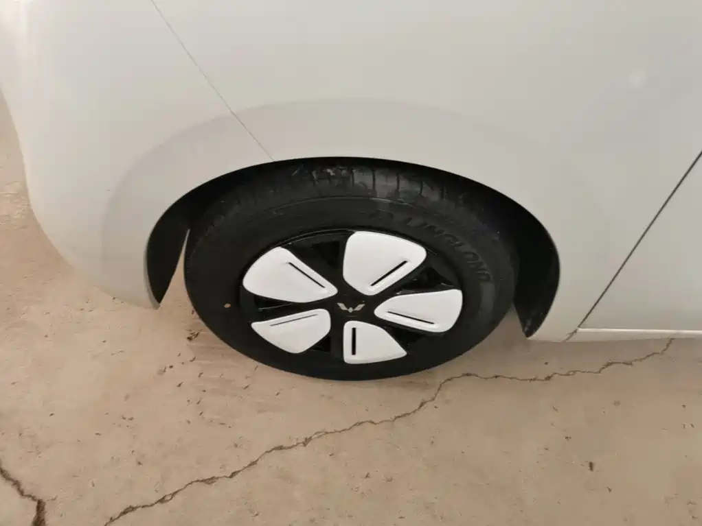 Wuling MINIEV — миниатюра 23