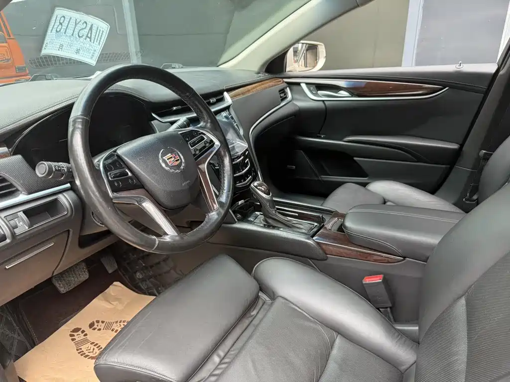 Cadillac XTS — миниатюра 11