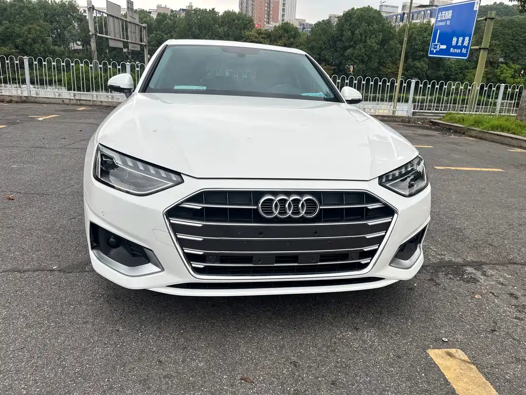 Audi A4L — миниатюра 2
