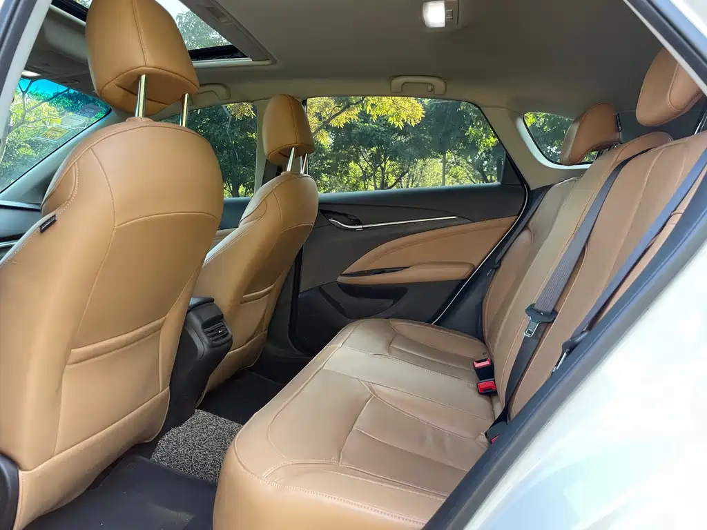 Buick Excelle — миниатюра 5