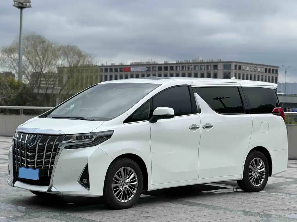 Toyota Alphard 2020