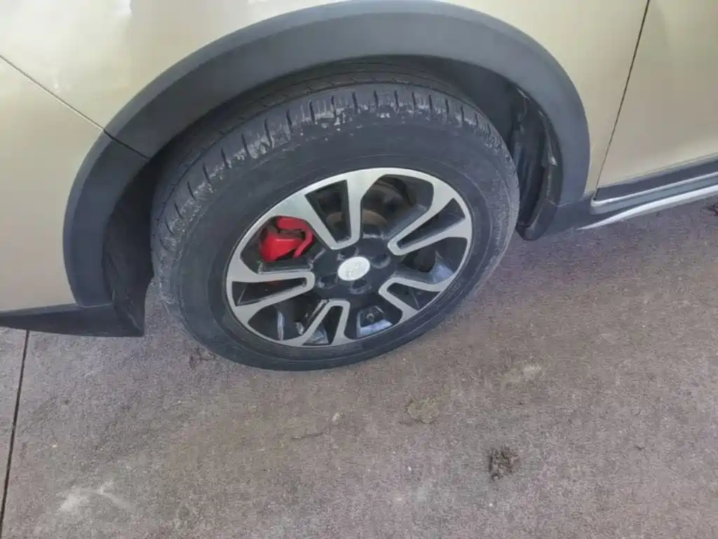Geely Vision X3 — миниатюра 22