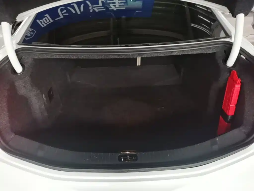 Cadillac XTS — миниатюра 19
